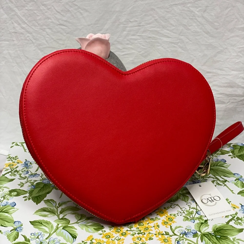 Cato fashion, heart clutch zipper ,red color (NWT) - Picture 3 of 3